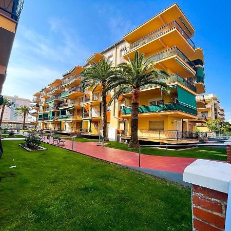 Palm Beach By Unik Tarragona La Pineda Buitenkant foto